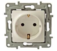 Розетка 2К+З Legrand Etika 16A 250V немецкий стандарт белая 672221