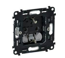 Розетка 2К+З Legrand Valena Мех In Matic 16A 250V 753021