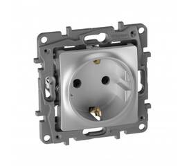 Розетка 2К+З Legrand Etika 16A 250V немецкий стандарт алюминий 672421