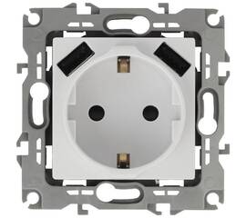 Розетка 2P+E со шторками и 2xUSB Эра 12-4109-01 Б0047840