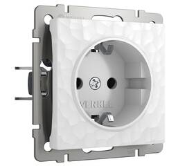 Розетка Werkel Hammer с заземлением белый W1271001 4690389162794