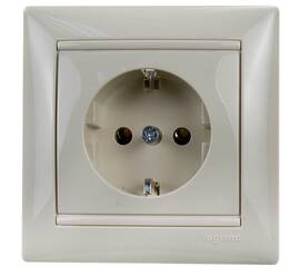 Розетка 2К+3 Legrand Valena 16A 250V слоновая кость 774323