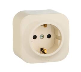 Розетка 2К+З Legrand Quteo 16A 250V с/з со шторками слоновая кость 782250