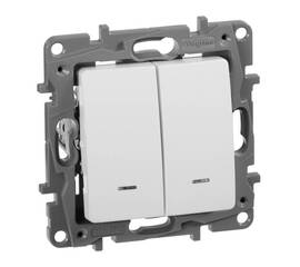 Выключатель двухклавишный Legrand Etika 10A 250V с подсветкой белый 672204