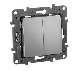 Переключатель двухклавишный Legrand Etika 10A 250V алюминий 672412