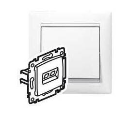 Розетка компьютерная RJ45 Legrand Valena 5e кат UTP белая 694286