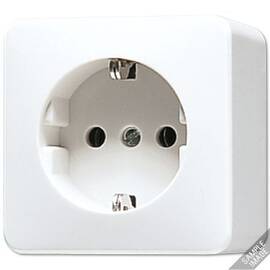 Розетка с заземлением Jung 321A