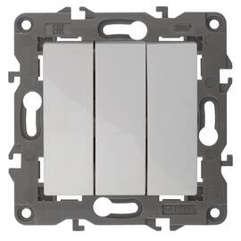 Выключатель тройной Эра 14-1107-01 Б0034249