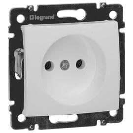 Розетка 2К Legrand Valena 16A 250V б/з белая 774416