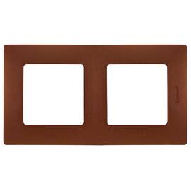 Рамка 2-постовая Legrand Etika какао 672572