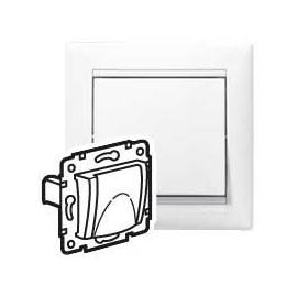 Розетка с/з со шторками с защитной крышкой Legrand Valena Classic 694270