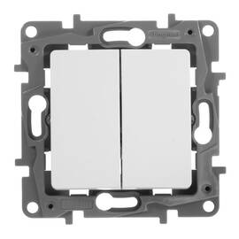 Выключатель двухклавишный Legrand Etika 10A 250V белый 672202
