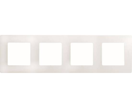 Рамка 4-постовая Legrand Etika белая 672504