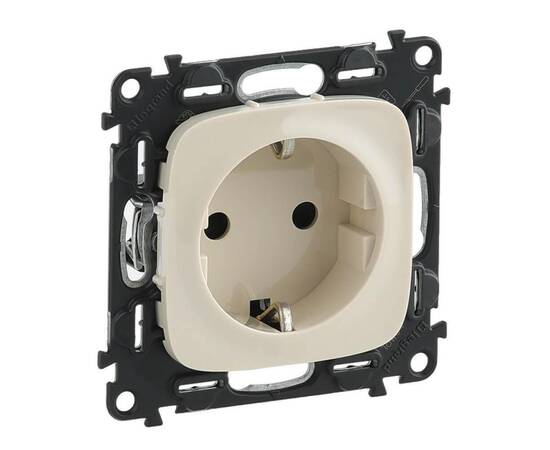 Розетка Legrand Valena Allure 16A 250V с/з безвинтовой зажим слоновая кость 753821