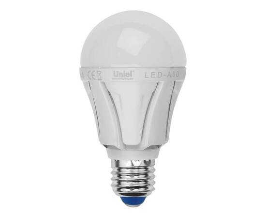 Лампа светодиодная (UL-00002003) Uniel E27 8W 6500K матовая LED-A60 8W/DW/E27/FR PLP01WH