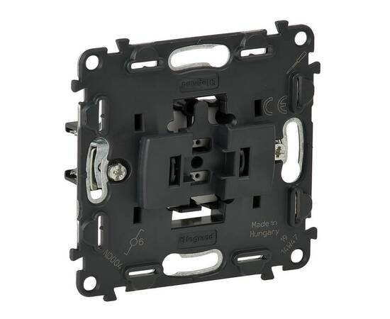 Переключатель одноклавишный Legrand Valena Мех In Matic 10A 250V с подсветкой 752016