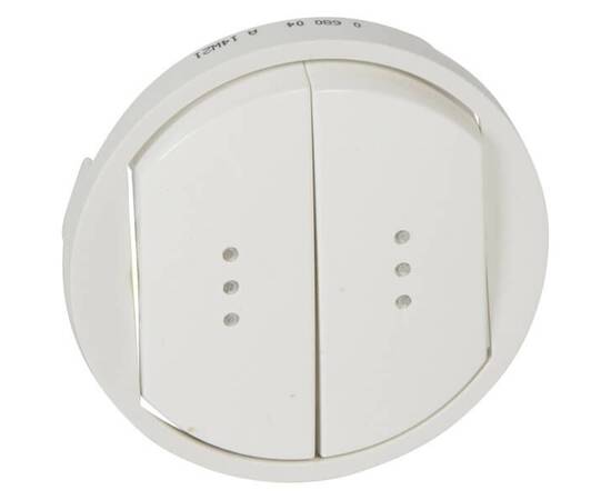 Лицевая панель Legrand Celiane выключателя двухклавишного с подсветкой белая 068004