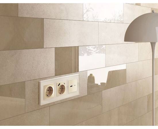 Рамка трехместная Ambrella Volt Arctic AF580303, изображение 2