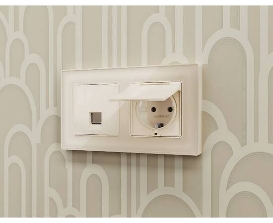 Лицевая панель для компьютерной/телефонной розетки RJ-45/RJ-11 Ambrella Volt Alfa AP3120, изображение 2