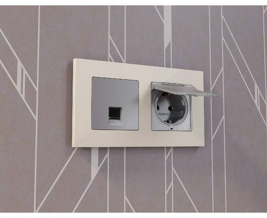 Лицевая панель для розетки с/з со шторками и крышкой Ambrella Volt Alfa AP5080, изображение 3