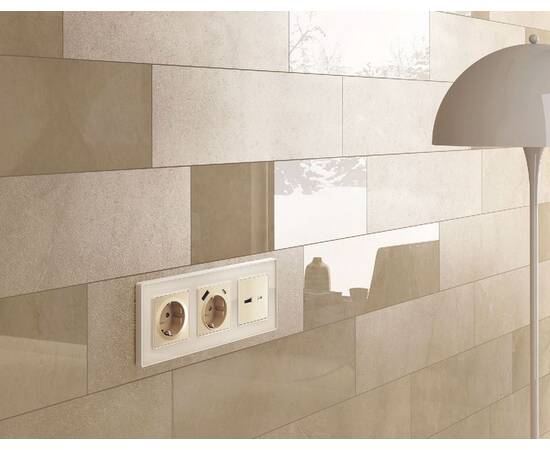 Лицевая панель для розетки с/з Ambrella Volt Alfa AP6060, изображение 2