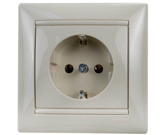 Розетка 2К+3 Legrand Valena 16A 250V слоновая кость 774323