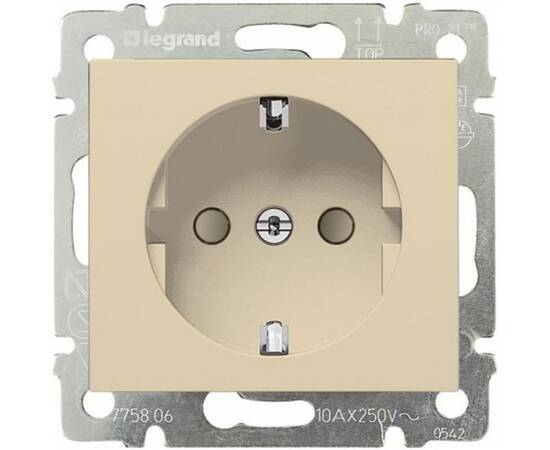 Розетка 2К+3 Legrand Valena 16A 250V с/з со шторками безвинтовой зажим слоновая кость 774122