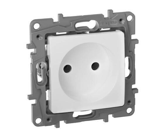 Розетка 2К Legrand Etika 16A 250V белая 672220