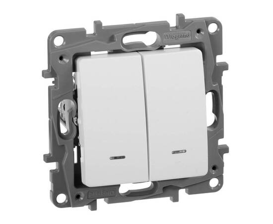 Выключатель двухклавишный Legrand Etika 10A 250V с подсветкой белый 672204