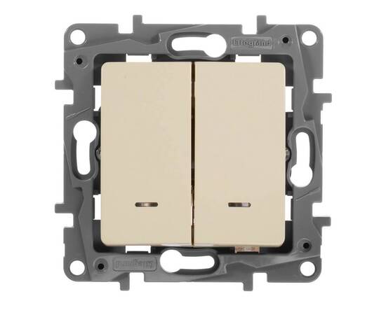Выключатель двухклавишный Legrand Etika 10A 250V с подсветкой слоновая кость 672304, изображение 3
