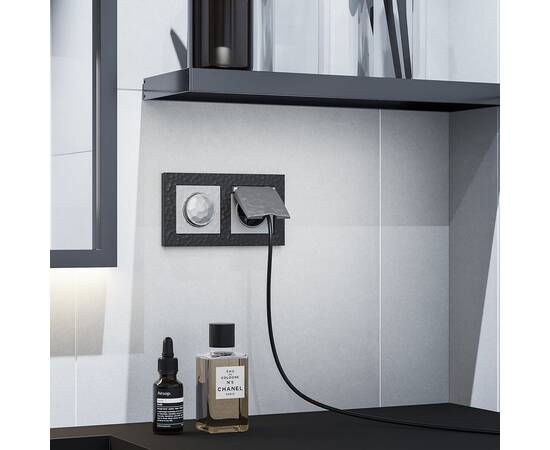 Розетка Werkel Hammer влагозащищенная с заземлением с защитой крышкой и шторками серебряный W1271206 4690389162862, изображение 2