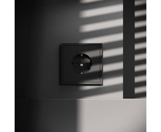 Розетка со шторками Voltum S70 VLS040208, изображение 2