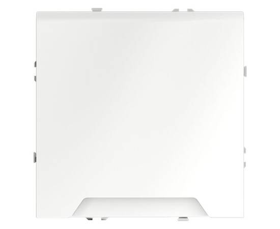 Розетка с защитными шторками и крышкой Voltum S70 VLS040302