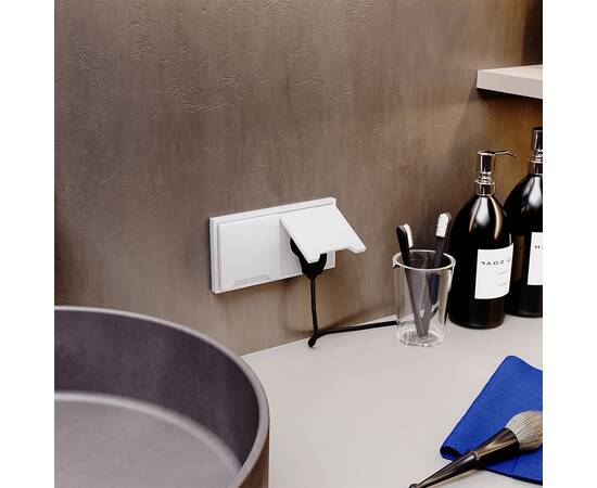 Розетка с защитными шторками и крышкой Voltum S70 VLS040301, изображение 6