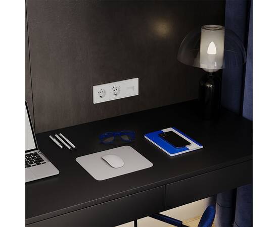 Рамка на 3 поста Voltum S70 VLS100302, изображение 4