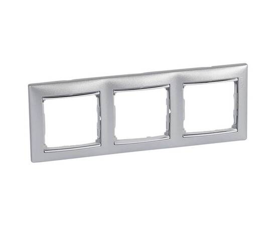 Рамка 3-постовая Legrand Valena алюминий/серебряный штрих 770353