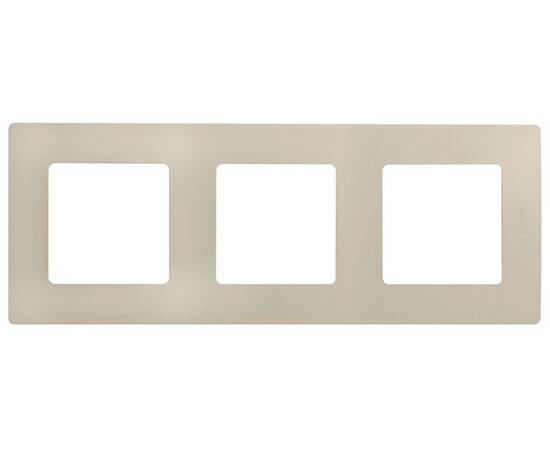 Рамка 3-постовая Legrand Etika слоновая кость 672513