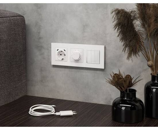 Комплект механизма электрической розетки 2USB С+C 20W с/з на винтовых зажимах 16A-250V Alfa Белый ма