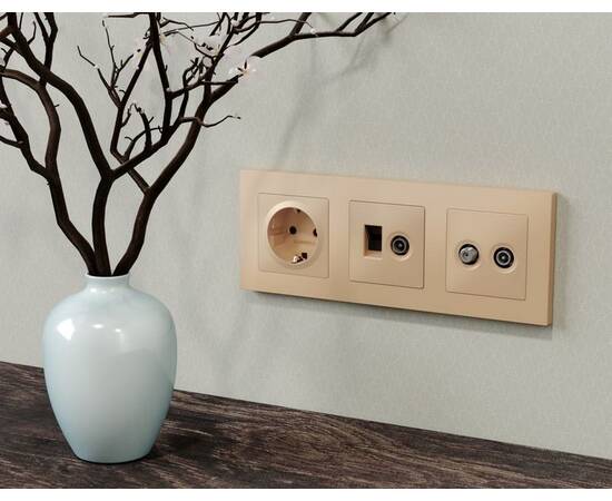 Комплект механизма розетки компьютерной + TV оконечной RJ-45 с автоматической защитной шторкой Alfa